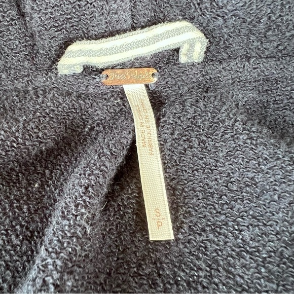 Free People Double Layer Distressed Jean Jacket Small Hood Destroyed Light Wash - Picture 13 of 14